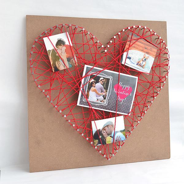 Spojte svoje fotografie a valentínske karty do krásneho diela.